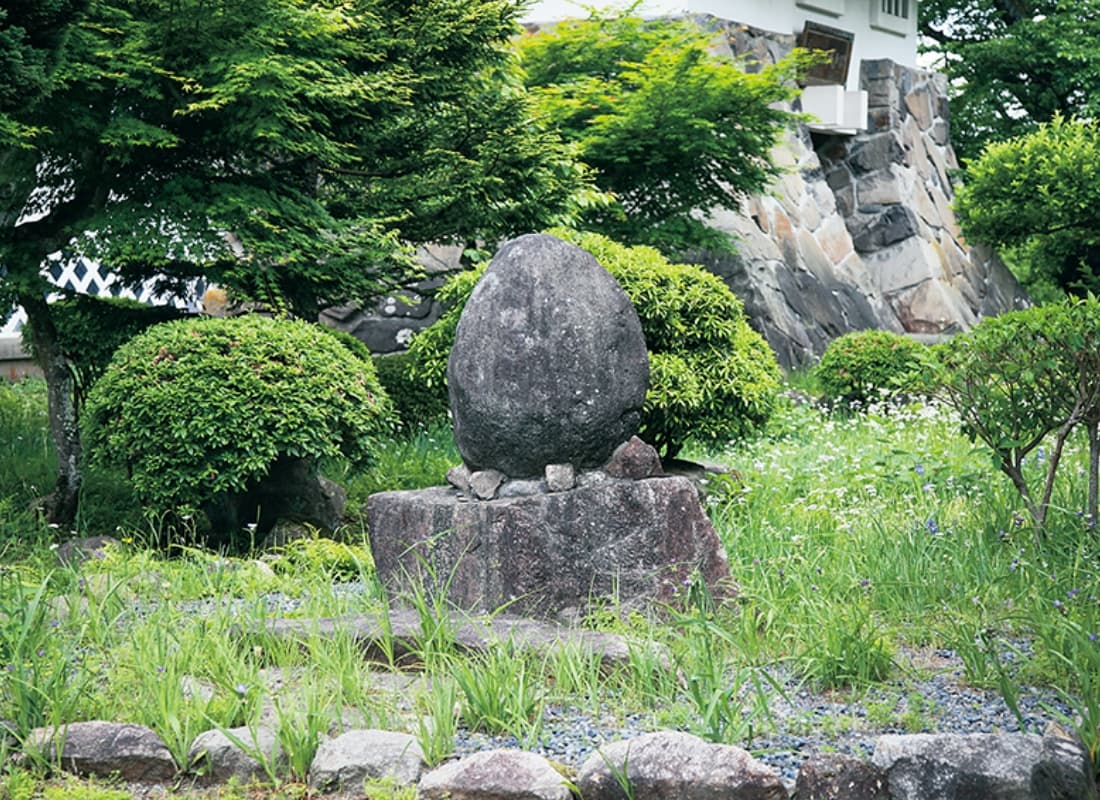 子持岩